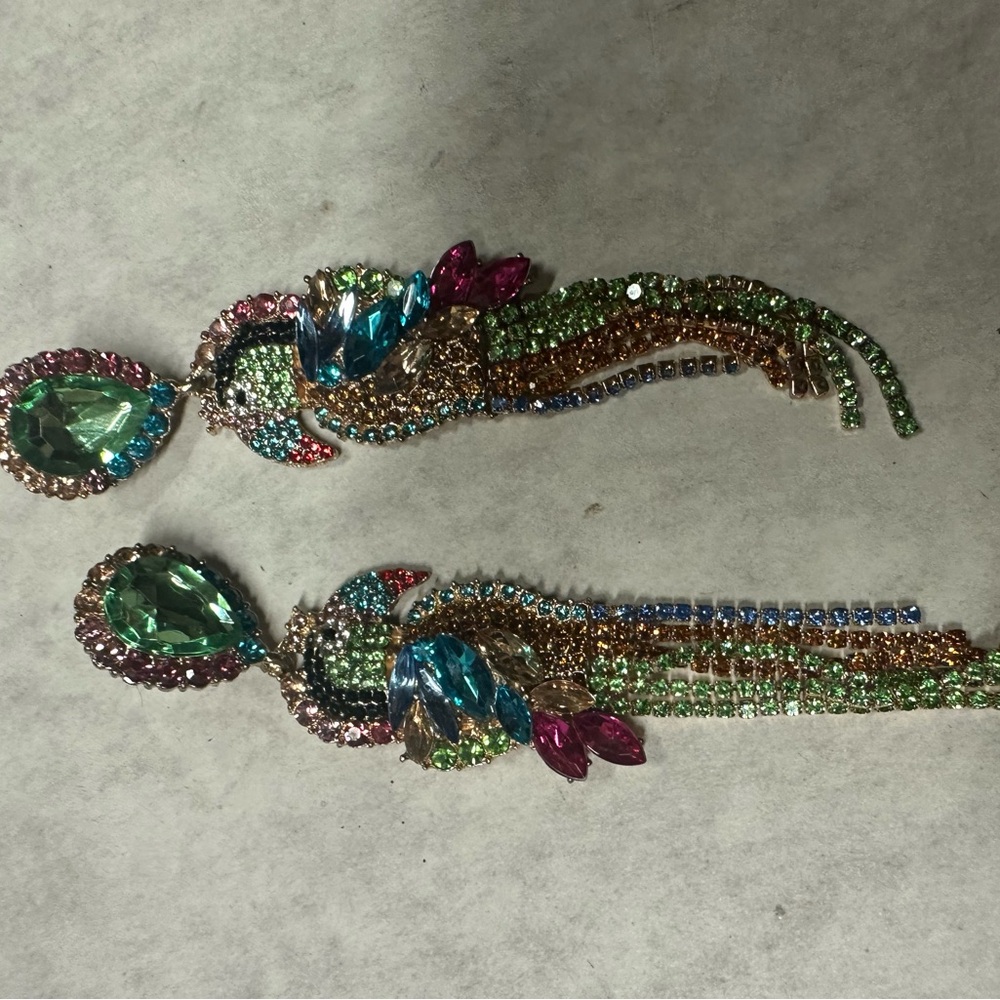 Elegant Multicolor Crystal Drop Earrings‎